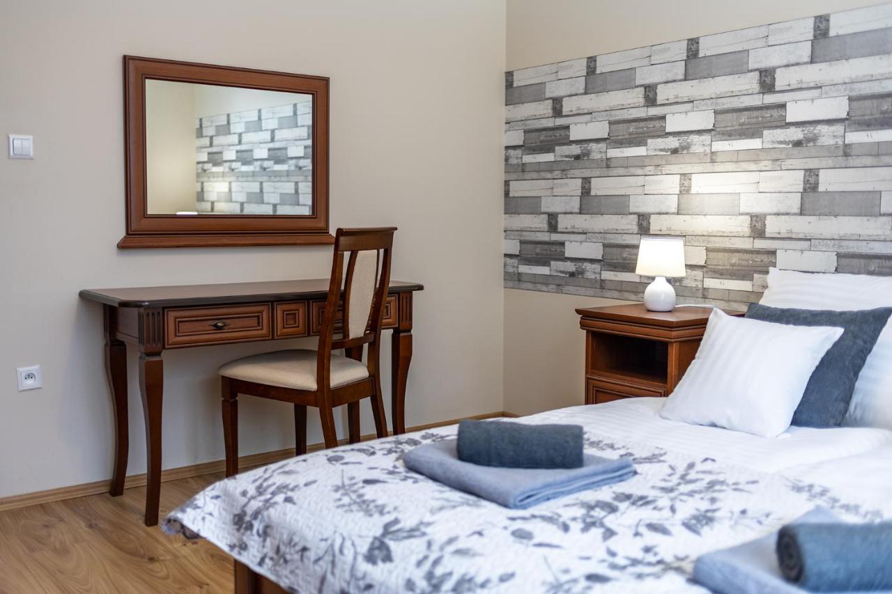 Rodzinny Apartament Z Garazem - Zakopane Not For Ar-Ab! エクステリア 写真